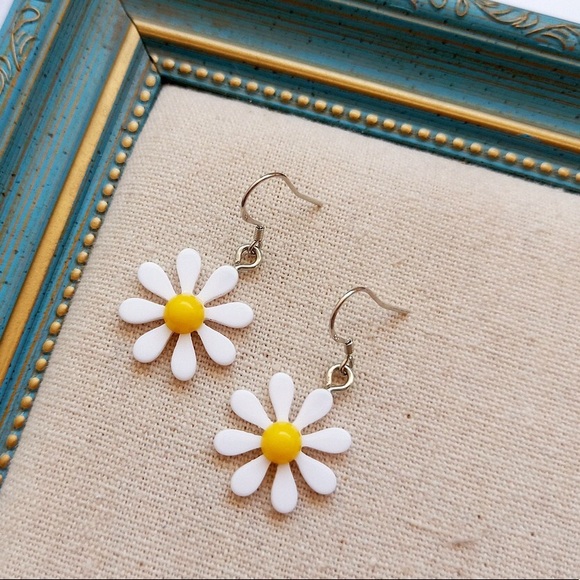 Jewelry - 🔸2 for $15🔸Earrings